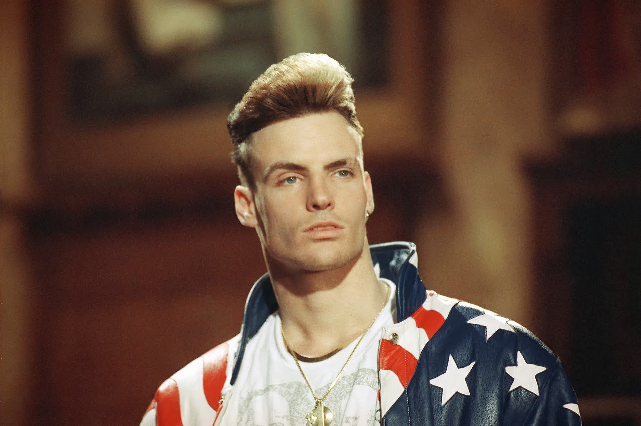 アイドル Vanilla Ice Hero to Zero: Cool As Ice & the Corporate Rap Experiment